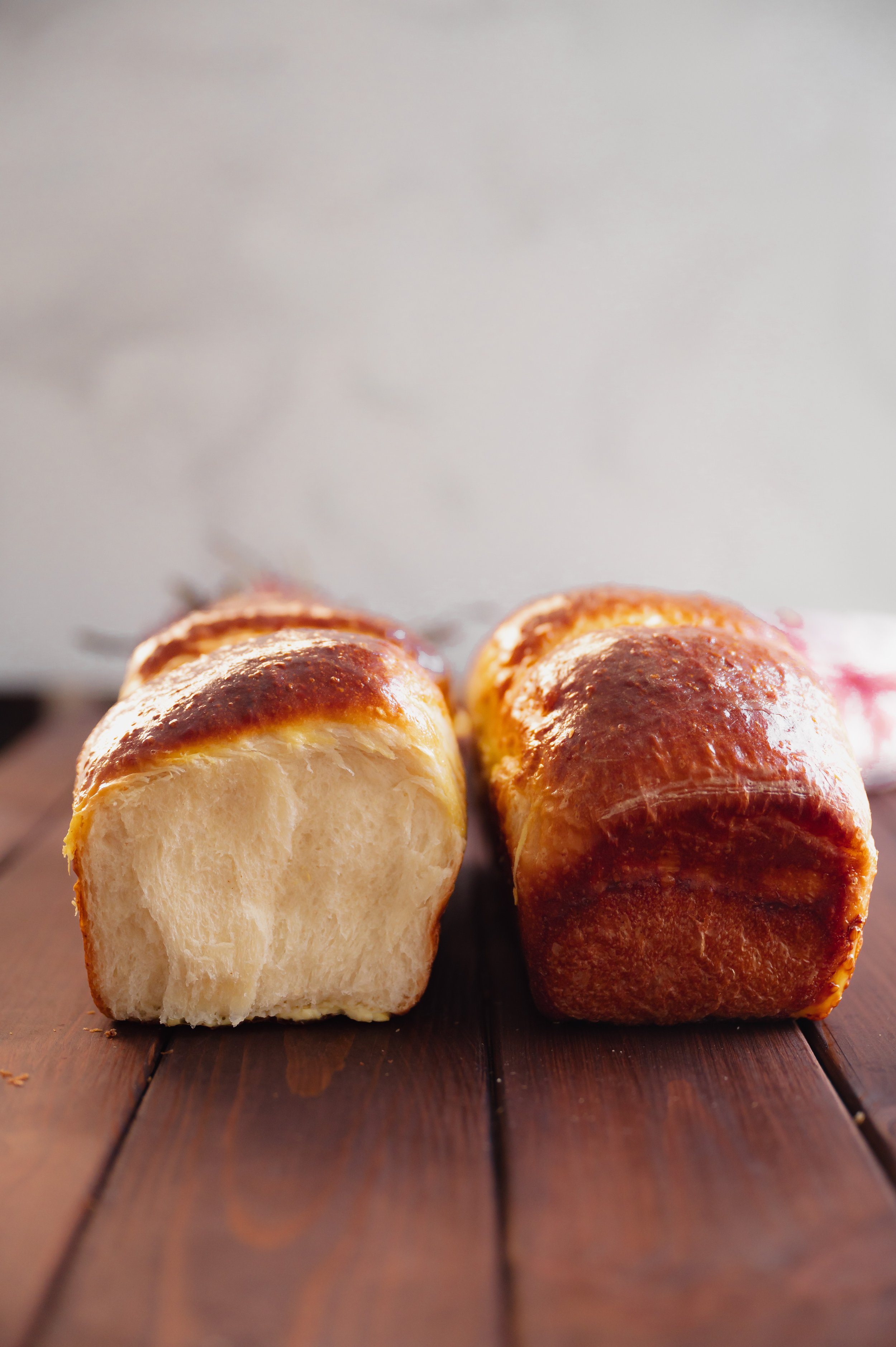 Japanese Milk Bread (Shokupan)